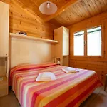 Centro Vacanze Azzurro 3*