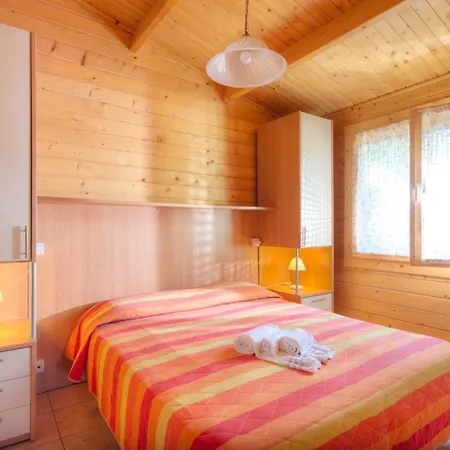 Centro Vacanze Azzurro 3*