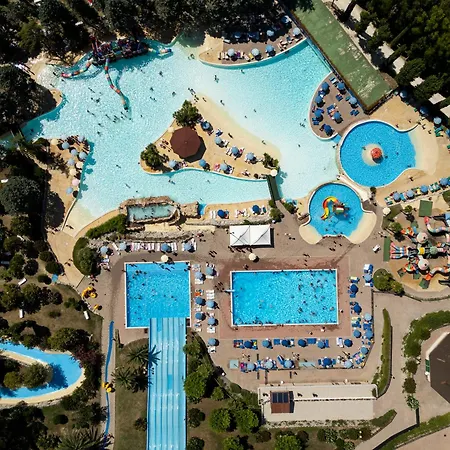 Centro Vacanze Azzurro 3* Cingoli