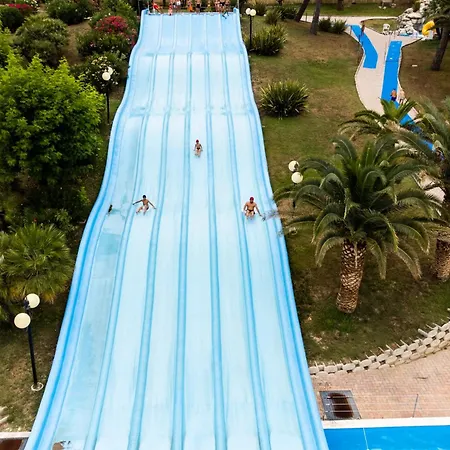 Centro Vacanze Azzurro Cingoli