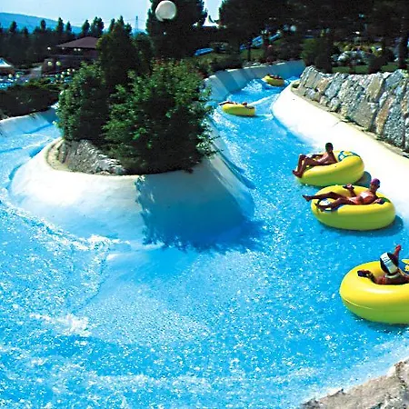 Holiday park Centro Vacanze Azzurro 3*