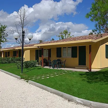 Centro Vacanze Azzurro 3* Cingoli