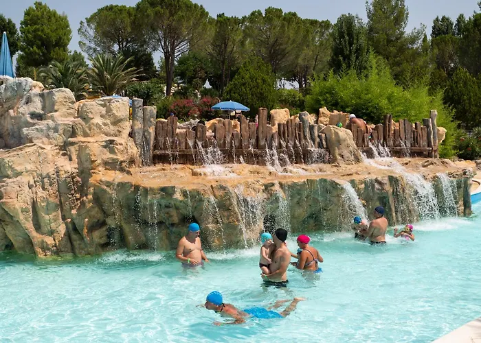 Centro Vacanze Azzurro Parco vacanze 3*
