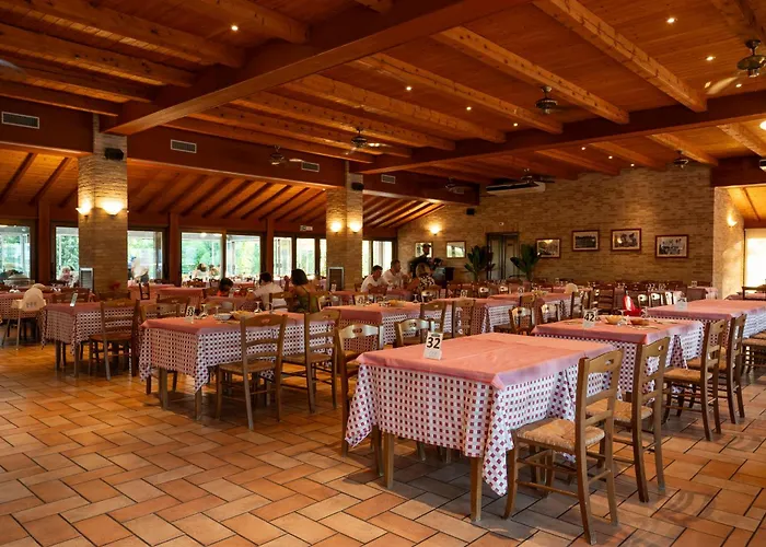 Centro Vacanze Azzurro Parco vacanze 3*