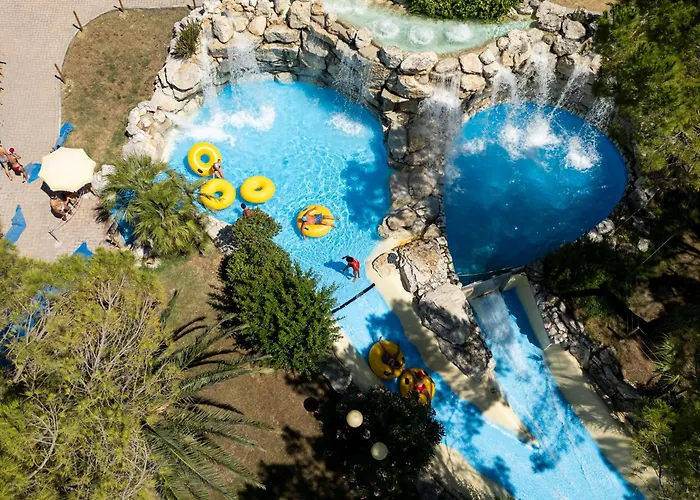 Centro Vacanze Azzurro Parco vacanze 3*