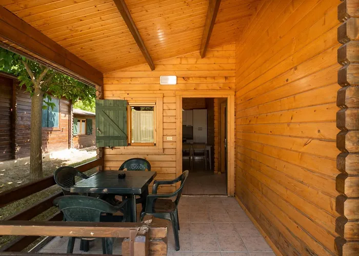 Parco vacanze Centro Vacanze Azzurro 3*